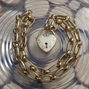 Gold Heart Clasp Link Locket Necklace
